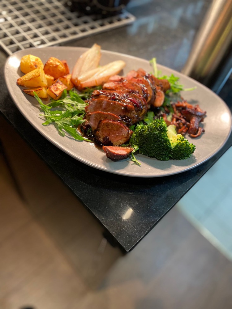 Rinderfilet mit Brokkoli und Kartoffeln